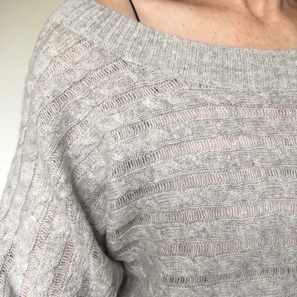 NWT American Eagle Outfitters Cable Knit Dolman Sweater, size Medium ❤️ - Picture 4 of 11